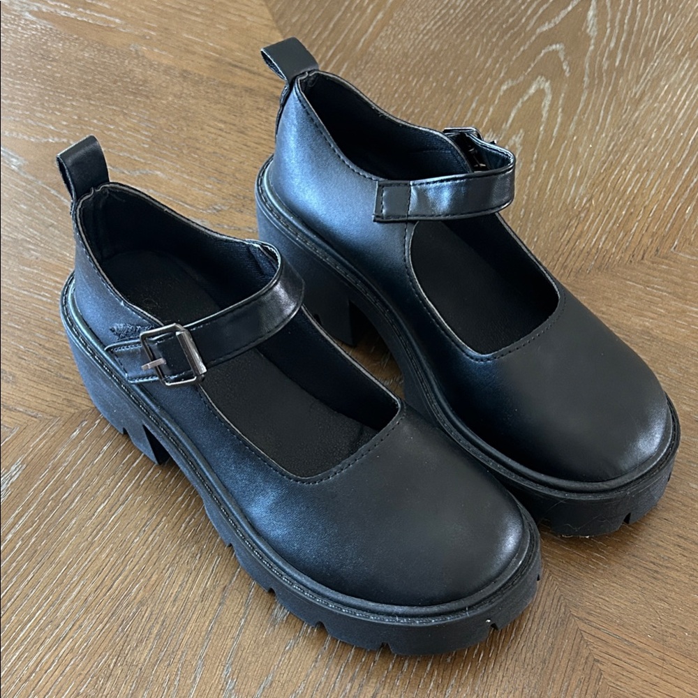 Black Mary Jane Chunky Sole Shoes